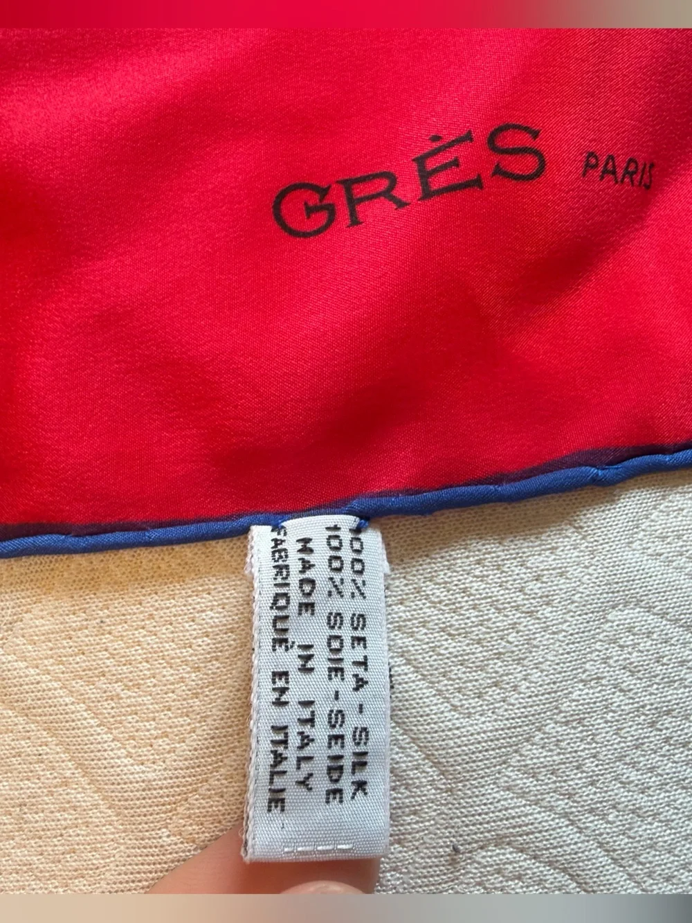 Woman’s Gres Paris 100% silk square scarf red blue bird 70’s vintage
